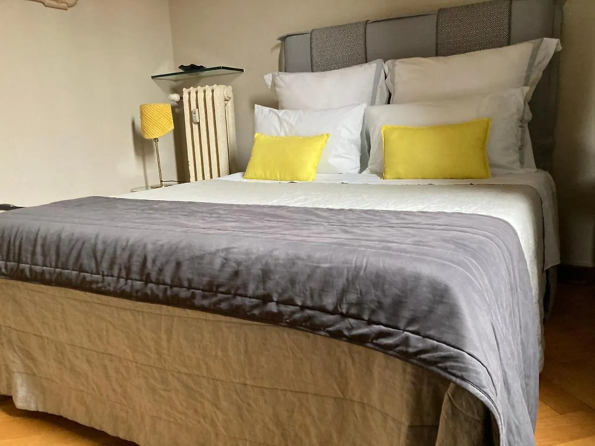 Liberty House Bed & Breakfast Bolonya İtalya