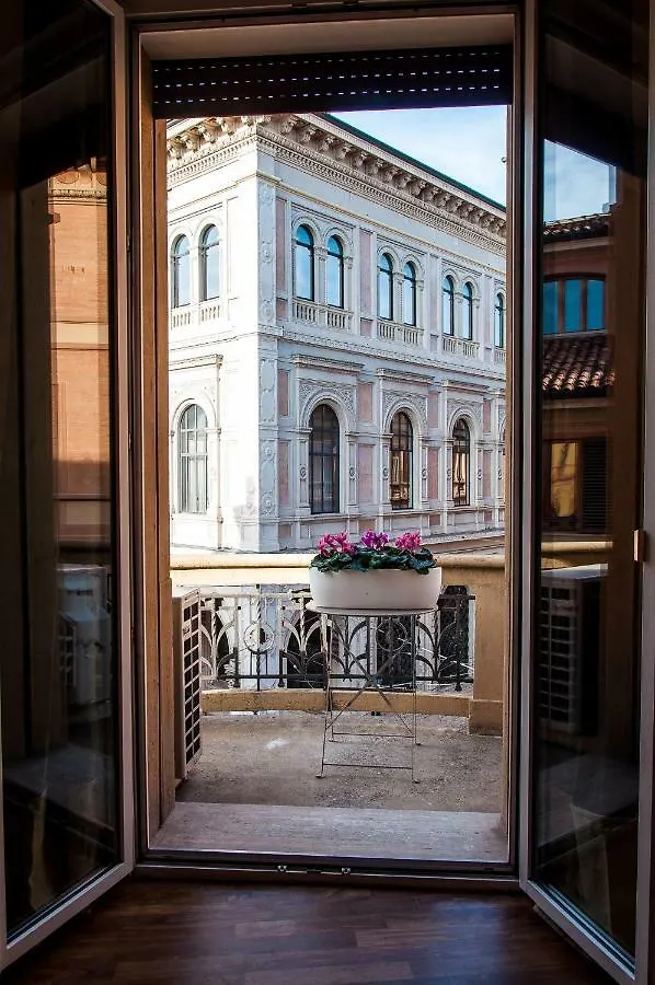 Liberty House Bed & Breakfast Bologna